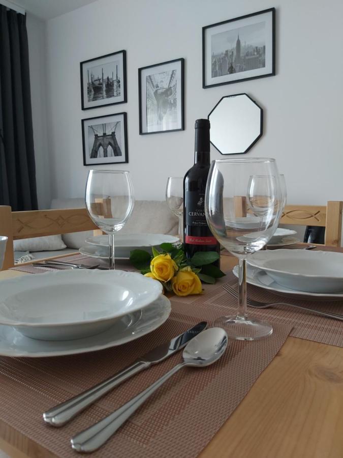 Apartament Irys Apartament *